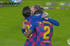 大罗：准球王的技术成就与足球史地位探析